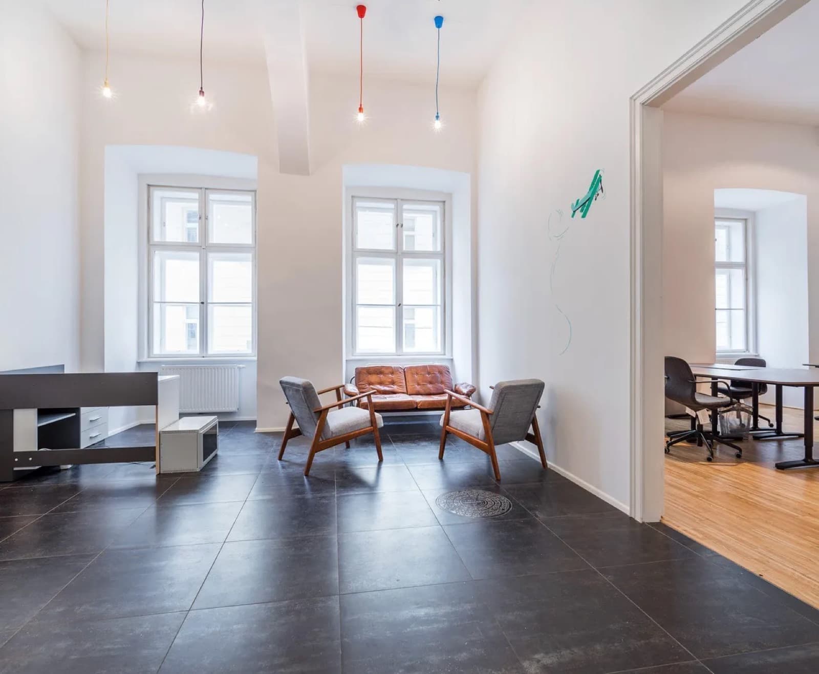 Lobby des 1010.works Büros mit Sitzbereich